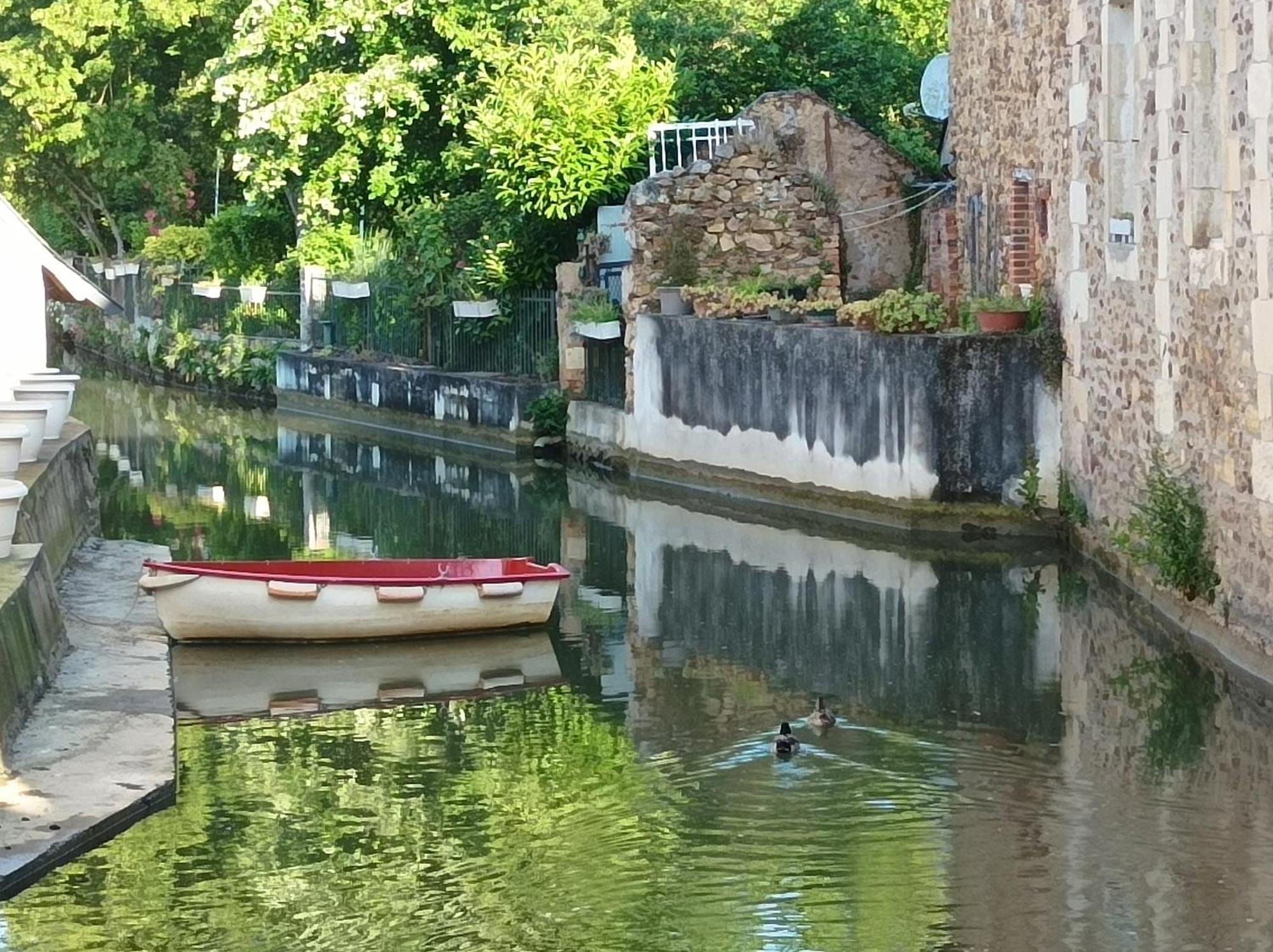 La Maison Au Bord De L'Eau Gracay Ngoại thất bức ảnh