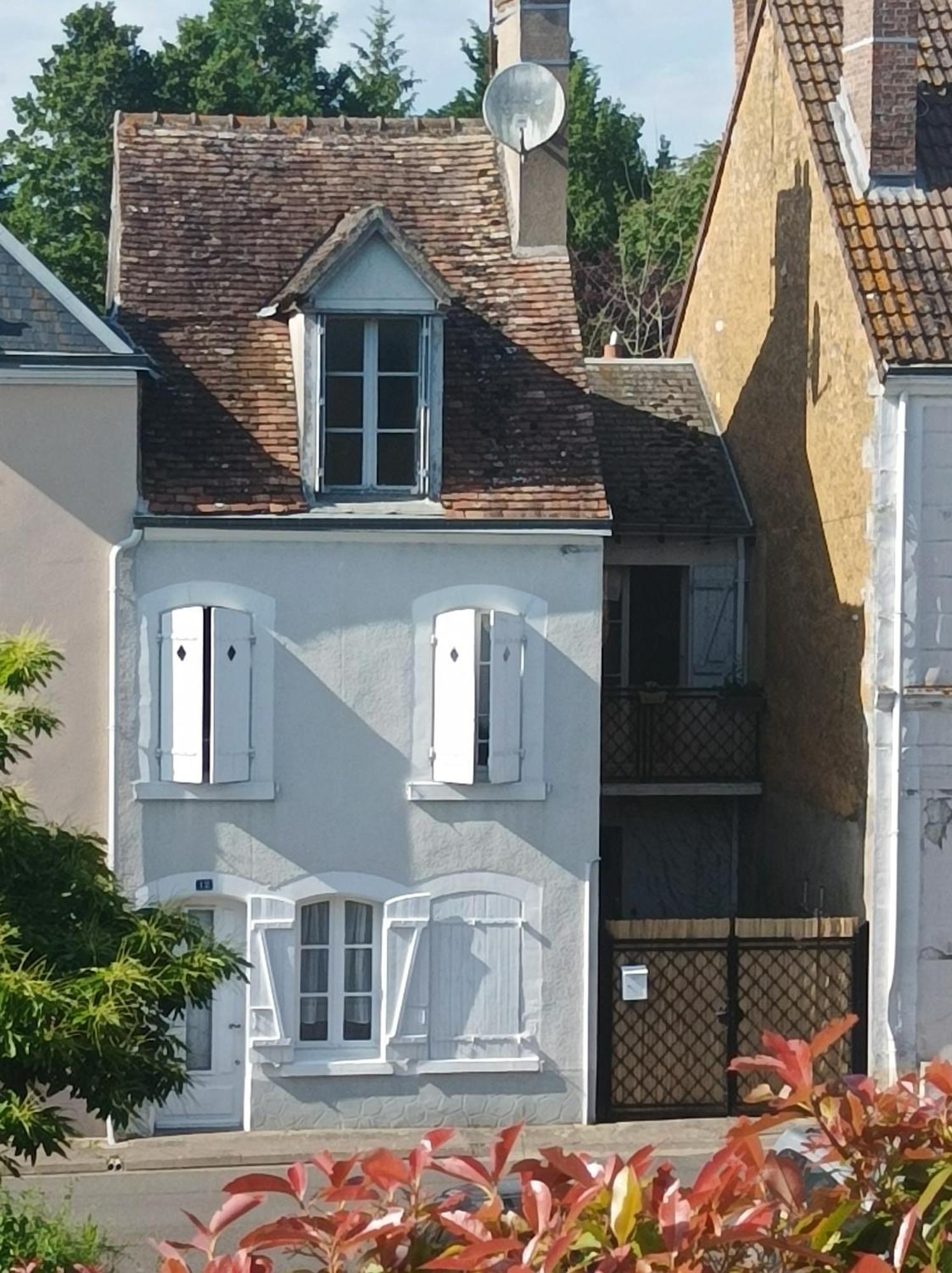 La Maison Au Bord De L'Eau Gracay Ngoại thất bức ảnh